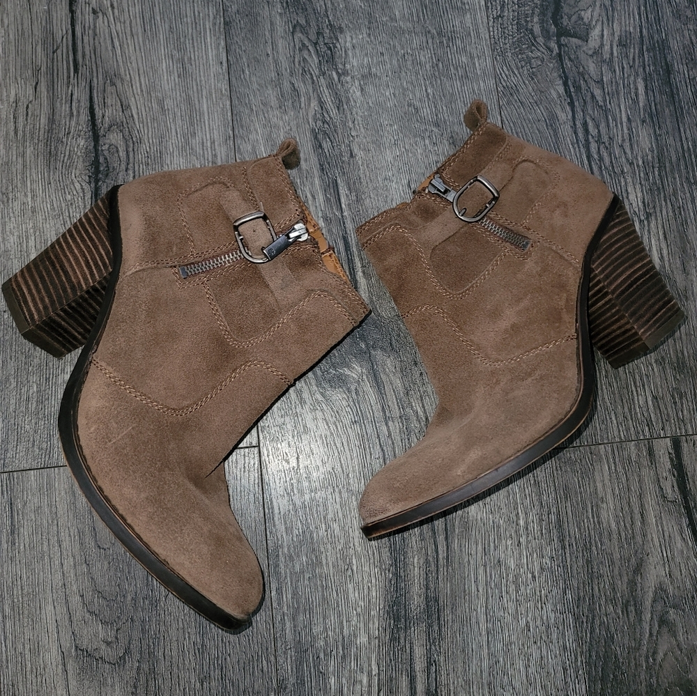 Lucky Brand booties